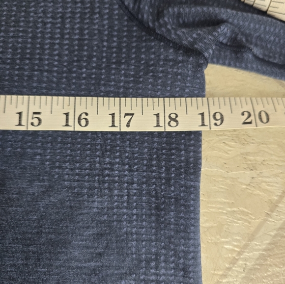 Lululemon Athletica Metal Vent Tech Long-Sleeve Shirt - Picture 6 of 8